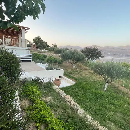 Villa Apollonides Beach Houses 2