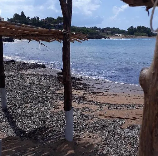 Apollonides Seafront 2 Melete