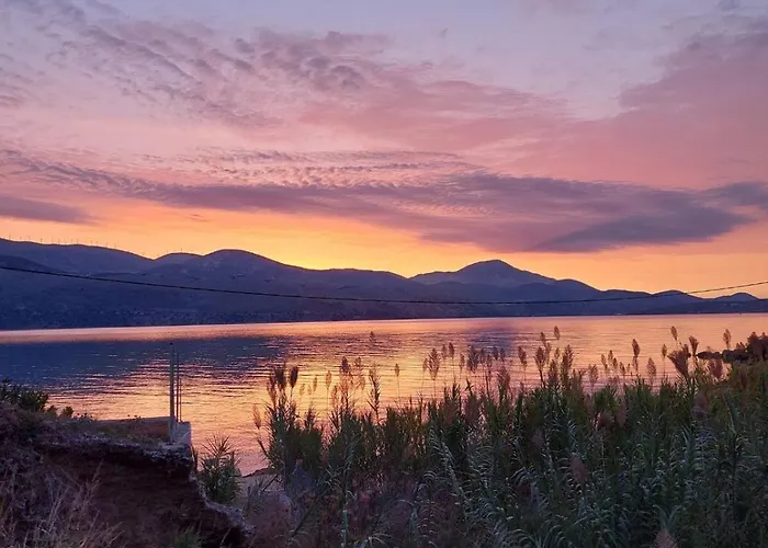 Apollonides Seafront 2 Melete